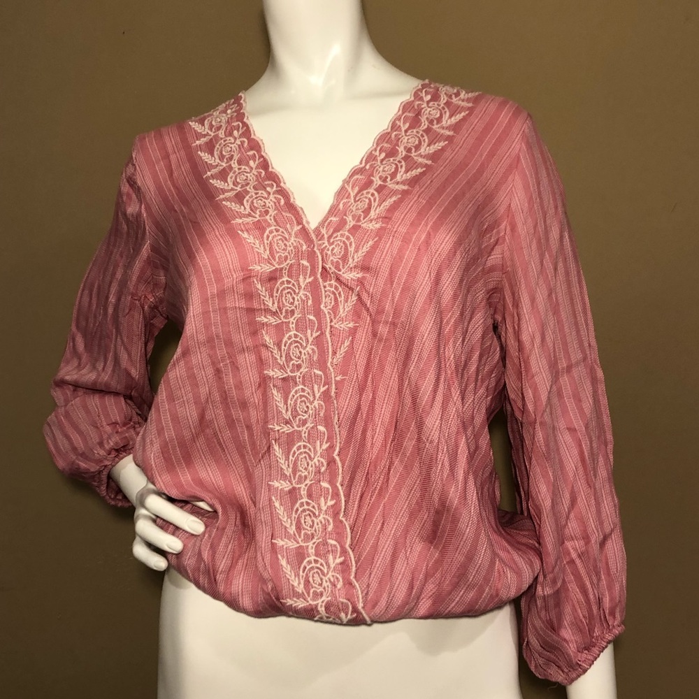 Chloe & Katie Pink Floral Blouse (NWT)